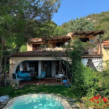 Incantevole A Porto Cervo. Porto Cervo